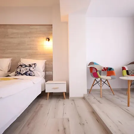 Patrick Apartment *